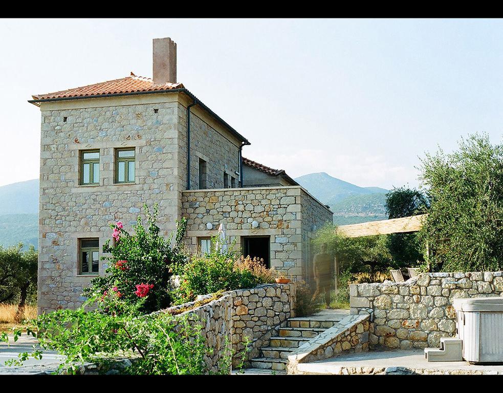 Meropi Villas Kardamyli Exterior photo
