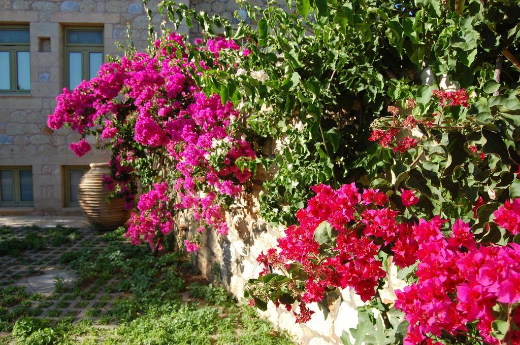 Meropi Villas Kardamyli Exterior photo